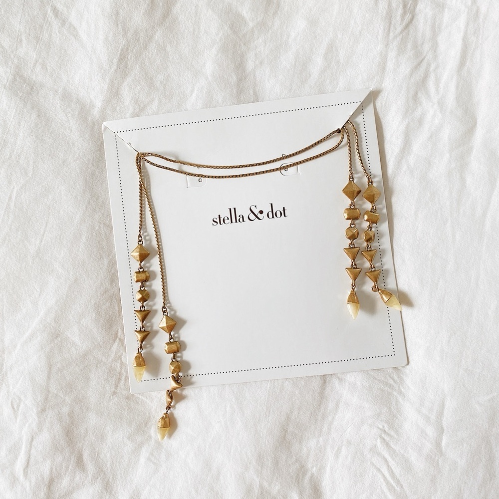 Stella & Dot Brynn Lariat Necklace